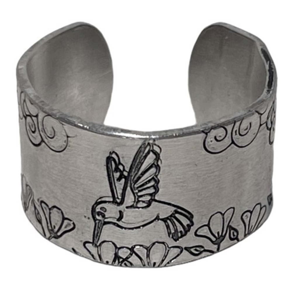 Handmade 9 stamped humming bird & floral silver rounded edges wide cuff ring‎